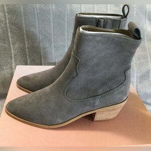 Lisa Vicky Steady Western Stone Pointed Toe Bootie
